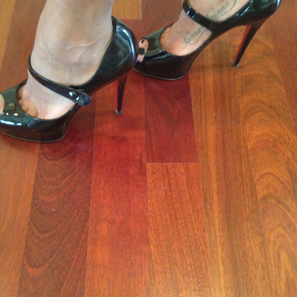 LOUBOUTIN  SHOES PATENT LEATHER PUMPS